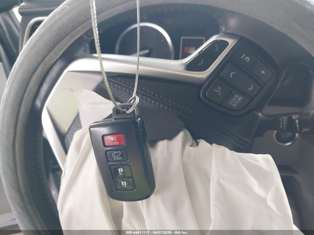 44811117 :رقم المزاد ، 5TDKZRFH1KS348650 vin ، 2019 Toyota Highlander Xle مزاد بيع