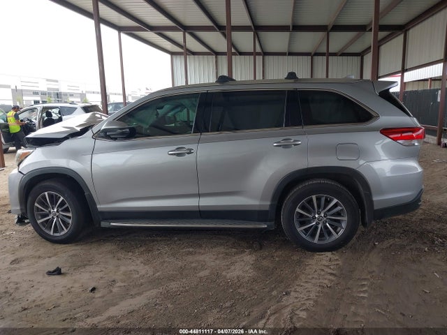 44811117 :رقم المزاد ، 5TDKZRFH1KS348650 vin ، 2019 Toyota Highlander Xle مزاد بيع
