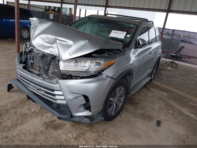44811117 :رقم المزاد ، 5TDKZRFH1KS348650 vin ، 2019 Toyota Highlander Xle مزاد بيع