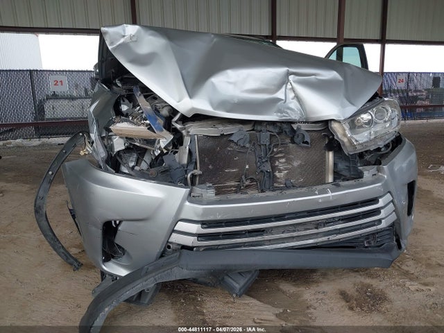 44811117 :رقم المزاد ، 5TDKZRFH1KS348650 vin ، 2019 Toyota Highlander Xle مزاد بيع