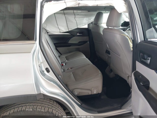 44811117 :رقم المزاد ، 5TDKZRFH1KS348650 vin ، 2019 Toyota Highlander Xle مزاد بيع