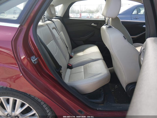 Продаж на аукціоні авто 2015 Ford Focus Titanium, vin: 1FADP3J28FL323157, номер лоту: 44811119