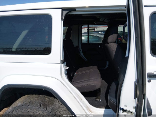 Aukcja sprzedaży 2022 Jeep Wrangler Unlimited Sahara 4x4, vin: 1C4HJXEMXNW260852, numer aukcji: 44811146