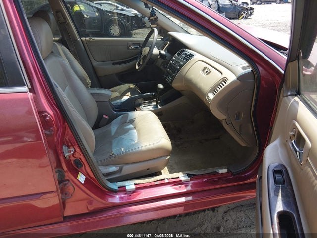 Продажа на аукционе авто 2002 Honda Accord 2.3 Ex, vin: 1HGCG56632A083861, номер лота: 44811147