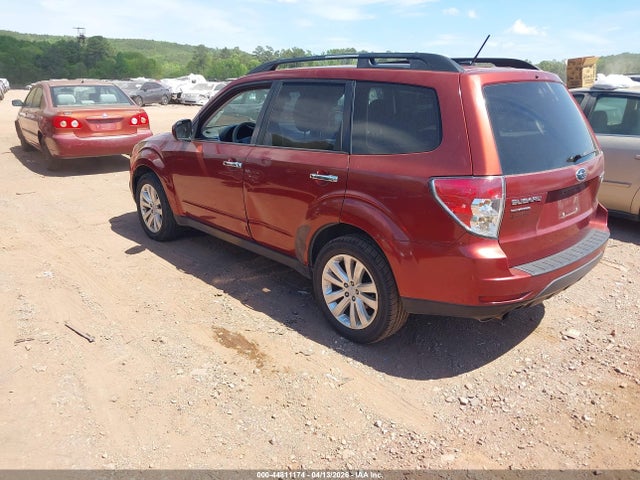 Продажа на аукционе авто 2011 Subaru Forester 2.5x Premium, vin: JF2SHADC5BH729144, номер лота: 44811174