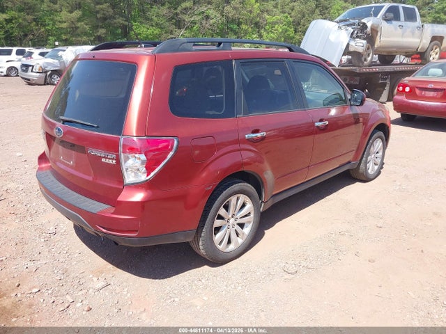 Продажа на аукционе авто 2011 Subaru Forester 2.5x Premium, vin: JF2SHADC5BH729144, номер лота: 44811174