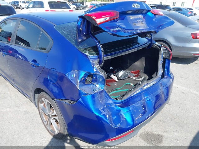 KIA FORTE LX 2017 3KPFK4A75HE068885 Image 12