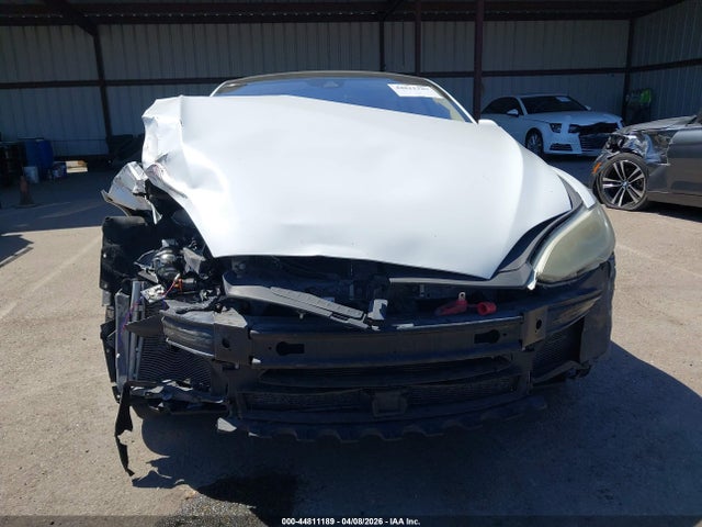 Продаж на аукціоні авто 2014 Tesla Model S P85, vin: 5YJSA1H18EFP62252, номер лоту: 44811189