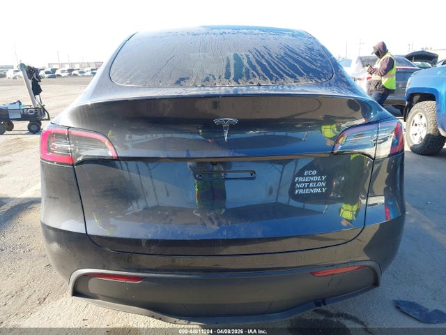 Продажа на аукционе авто 2025 Tesla Model Y Long Range Dual Motor Rear-wheel Drive, vin: 7SAYGDED1SF269200, номер лота: 44811204