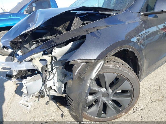 Продажа на аукционе авто 2025 Tesla Model Y Long Range Dual Motor Rear-wheel Drive, vin: 7SAYGDED1SF269200, номер лота: 44811204