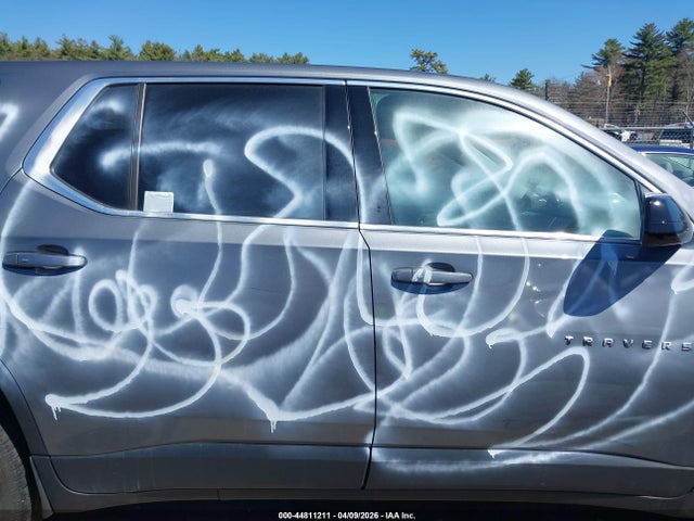 Chevrolet Traverse Ls 2019 1GNEVFKW0KJ143093 Image 19