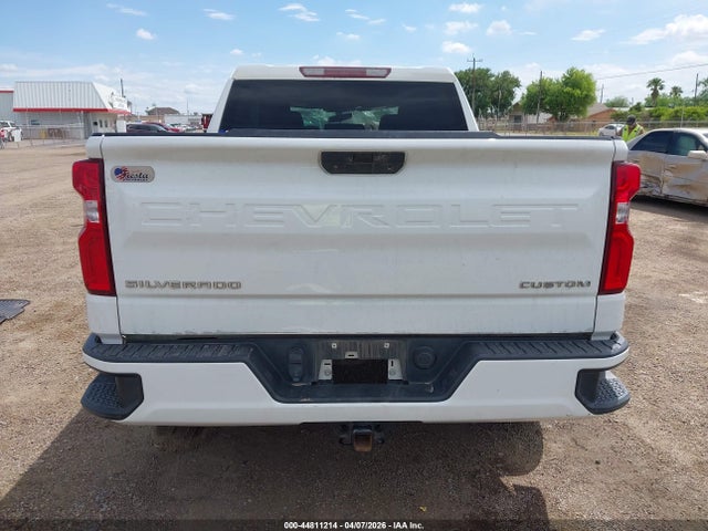 44811214 :رقم المزاد ، 1GCPWBEH5MZ150257 vin ، 2021 Chevrolet Silverado 1500 2wd  Short Bed Custom مزاد بيع
