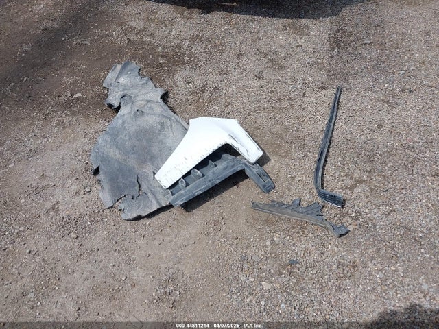 44811214 :رقم المزاد ، 1GCPWBEH5MZ150257 vin ، 2021 Chevrolet Silverado 1500 2wd  Short Bed Custom مزاد بيع