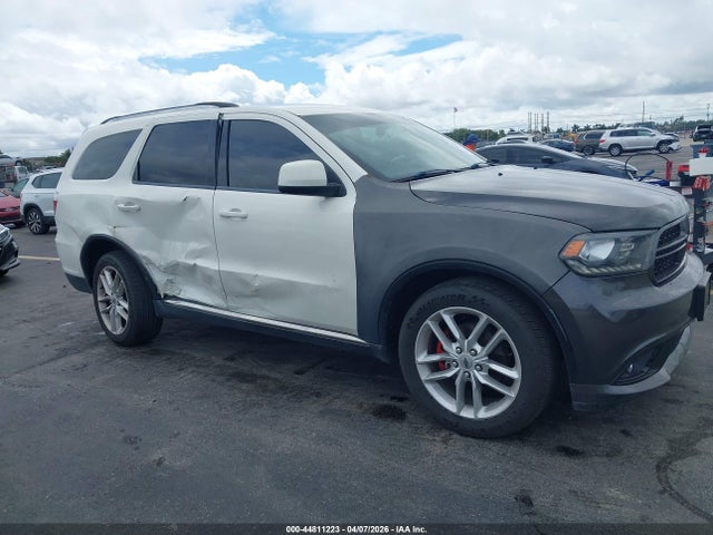 44811223 :رقم المزاد ، 1D4RD2GG6BC623718 vin ، 2011 Dodge Durango Express مزاد بيع