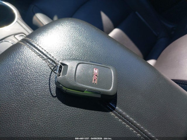44811237 :رقم المزاد ، 3GKALPEV7JL129404 vin ، 2018 Gmc Terrain Slt مزاد بيع