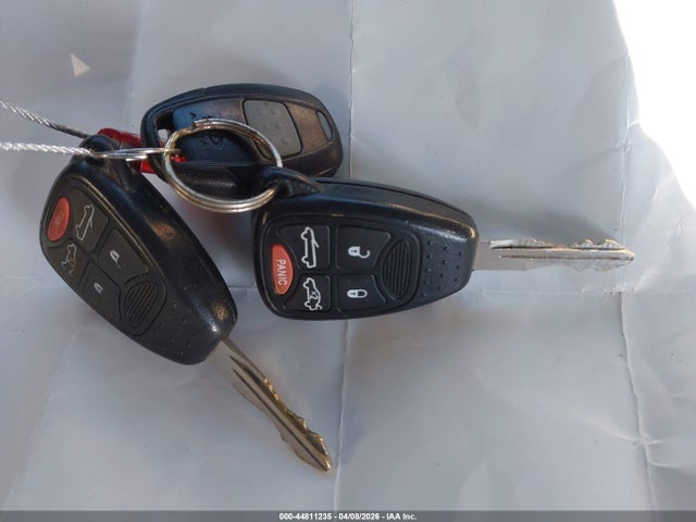44811235 :رقم المزاد ، 1C3LC65M88N624408 vin ، 2008 Chrysler Sebring Limited مزاد بيع