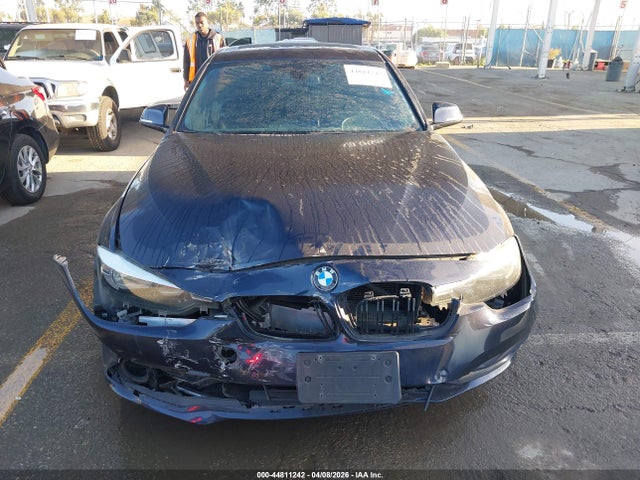 WBA8E9G56GNT44419 BMW 328I