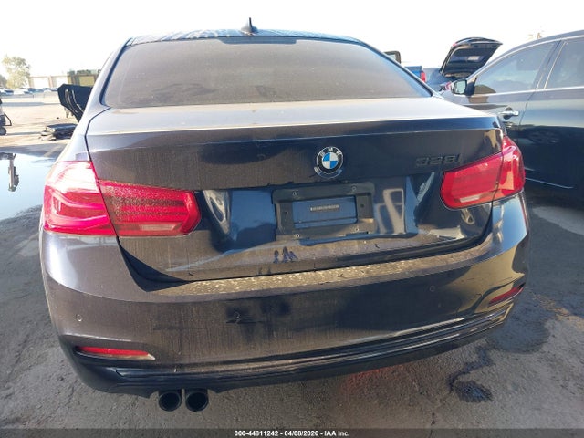 WBA8E9G56GNT44419 BMW 328I