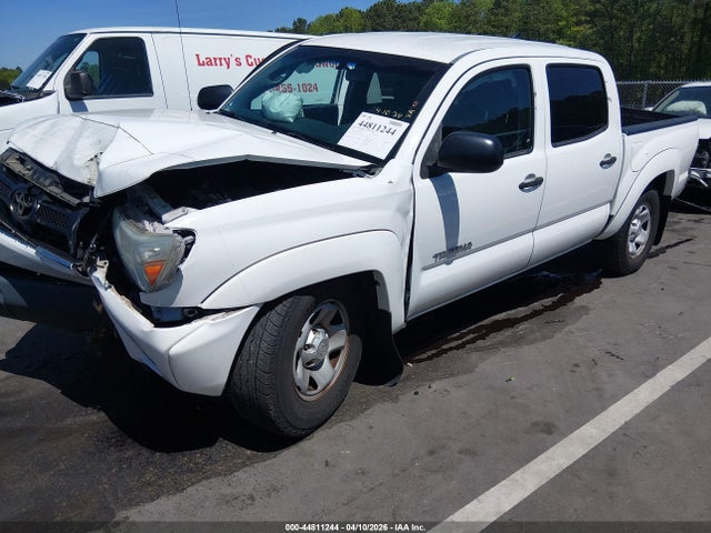 2015 Toyota Tacoma Prerunner V6 მანქანა იყიდება აუქციონზე, vin: 5TFJU4GN1FX089692, აუქციონის ნომერი: 44811244