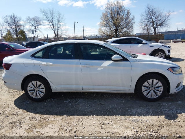 Продаж на аукціоні авто 2019 Volkswagen Jetta 1.4t R-line/1.4t S/1.4t Se, vin: 3VWC57BU6KM197891, номер лоту: 44811245