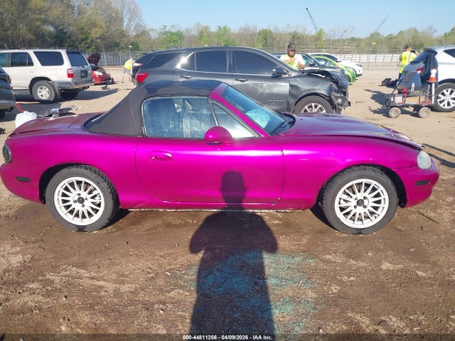 Auction sale of the 1999 Mazda Mx-5 Miata Leather Pkg/popular Equipment Pkg/sports Pkg/touring Pkg, vin: JM1NB3533X0108319, lot number: 44811256