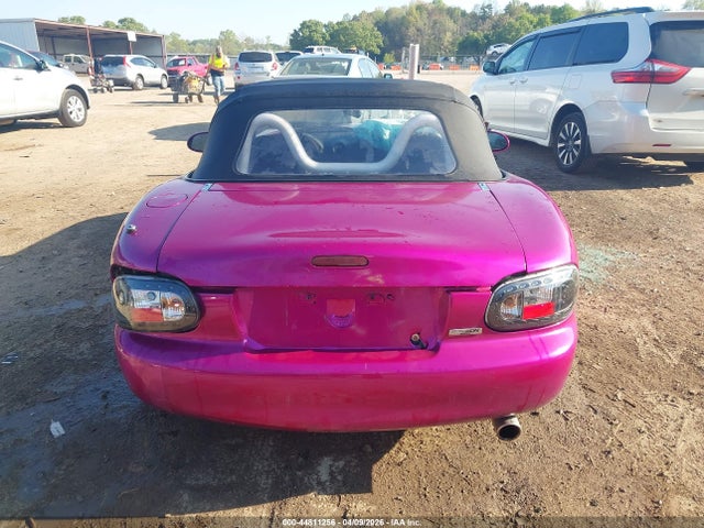 Auction sale of the 1999 Mazda Mx-5 Miata Leather Pkg/popular Equipment Pkg/sports Pkg/touring Pkg, vin: JM1NB3533X0108319, lot number: 44811256