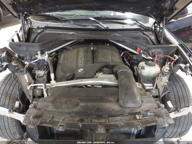 Продажа на аукционе авто 2018 Bmw X5 Xdrive35i, vin: 5UXKR0C50J0X94679, номер лота: 44811259