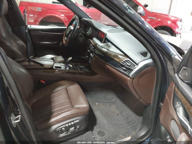 Продажа на аукционе авто 2018 Bmw X5 Xdrive35i, vin: 5UXKR0C50J0X94679, номер лота: 44811259