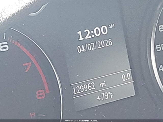 44811268 :رقم المزاد ، WAUEFGFF2F1043392 vin ، 2015 Audi A3 2.0t Premium مزاد بيع