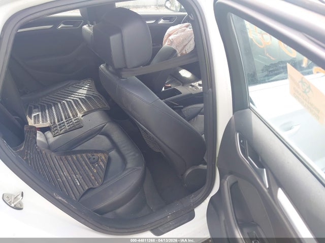 44811268 :رقم المزاد ، WAUEFGFF2F1043392 vin ، 2015 Audi A3 2.0t Premium مزاد بيع