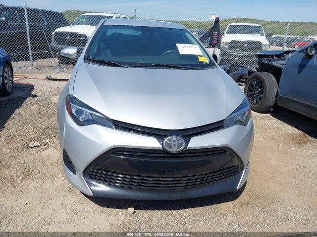 2017 Toyota Corolla L მანქანა იყიდება აუქციონზე, vin: 5YFBURHE6HP653211, აუქციონის ნომერი: 44811275