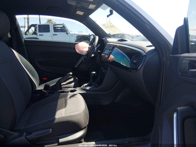 Продажа на аукционе авто 2013 Volkswagen Beetle 2.5l Entry, vin: 3VWFP7AT5DM637232, номер лота: 44811299