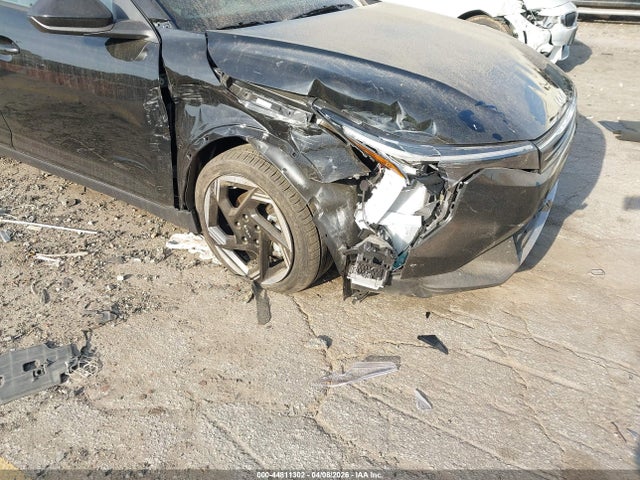44811302 :رقم المزاد ، 3KPFU4DE1SE223542 vin ، 2025 Kia K4 Ex مزاد بيع