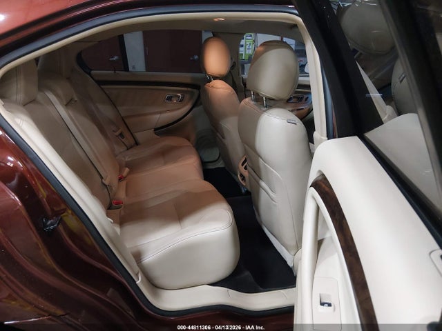 Ford Taurus Limited 2015 1FAHP2F82FG128799 Image 8