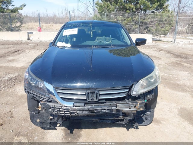 Продажа на аукционе авто 2015 Honda Accord Lx, vin: 1HGCR2F38FA095749, номер лота: 44811308