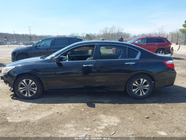 Продажа на аукционе авто 2015 Honda Accord Lx, vin: 1HGCR2F38FA095749, номер лота: 44811308