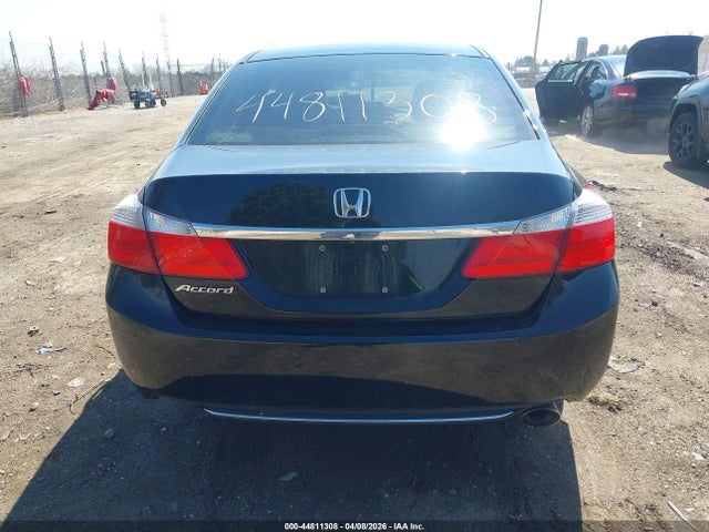 Продажа на аукционе авто 2015 Honda Accord Lx, vin: 1HGCR2F38FA095749, номер лота: 44811308