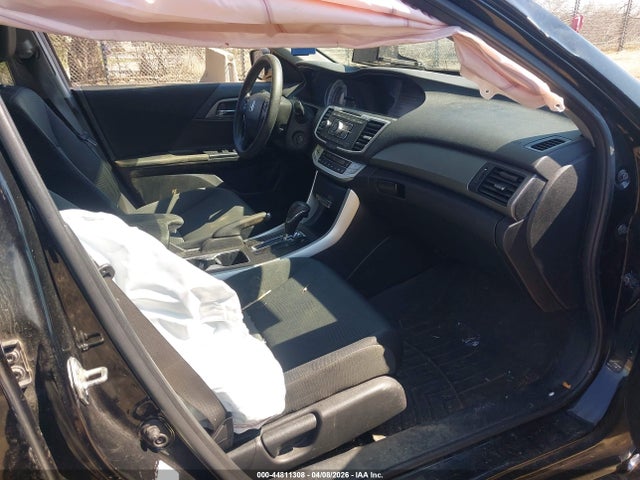 Продажа на аукционе авто 2015 Honda Accord Lx, vin: 1HGCR2F38FA095749, номер лота: 44811308