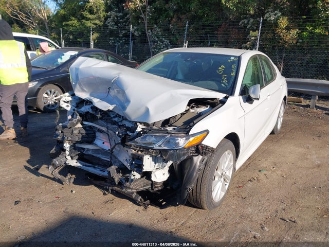 Продаж на аукціоні авто 2024 Toyota Camry Le, vin: 4T1C11AK0RU192523, номер лоту: 44811310