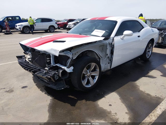 44811322 :رقم المزاد ، 2C3CDZAG7GH344632 vin ، 2016 Dodge Challenger Sxt مزاد بيع