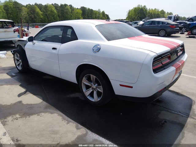 44811322 :رقم المزاد ، 2C3CDZAG7GH344632 vin ، 2016 Dodge Challenger Sxt مزاد بيع