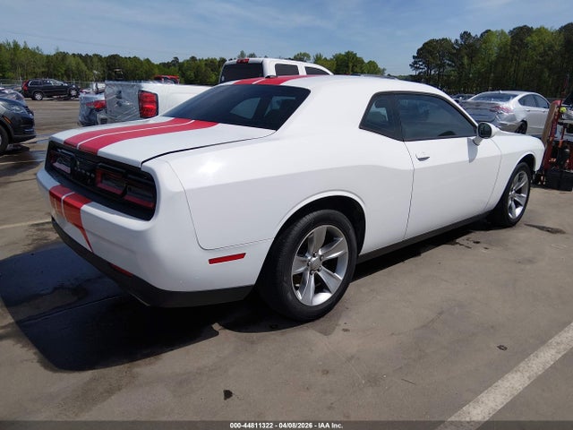44811322 :رقم المزاد ، 2C3CDZAG7GH344632 vin ، 2016 Dodge Challenger Sxt مزاد بيع
