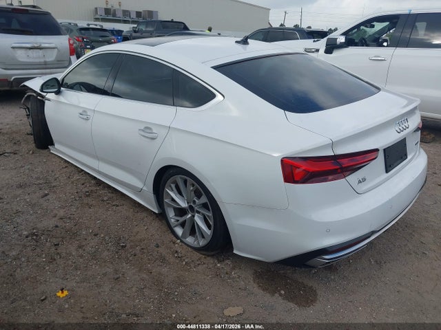44811338 :رقم المزاد ، WAUCBCF5XMA062188 vin ، 2021 Audi A5 Sportback Premium Plus 40 Tfsi Quattro S Tronic مزاد بيع