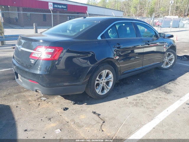 2018 Ford Taurus Sel მანქანა იყიდება აუქციონზე, vin: 1FAHP2H81JG132123, აუქციონის ნომერი: 44811342
