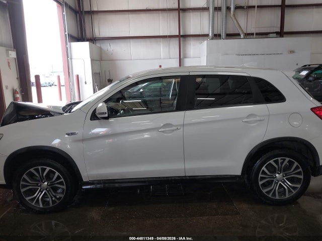 JA4AP3AU1KU029158 Mitsubishi Outlander Sport 2.0 Es