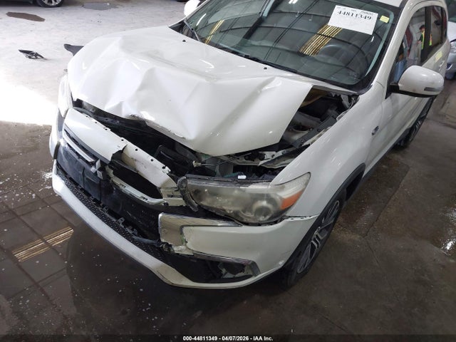 JA4AP3AU1KU029158 Mitsubishi Outlander Sport 2.0 Es