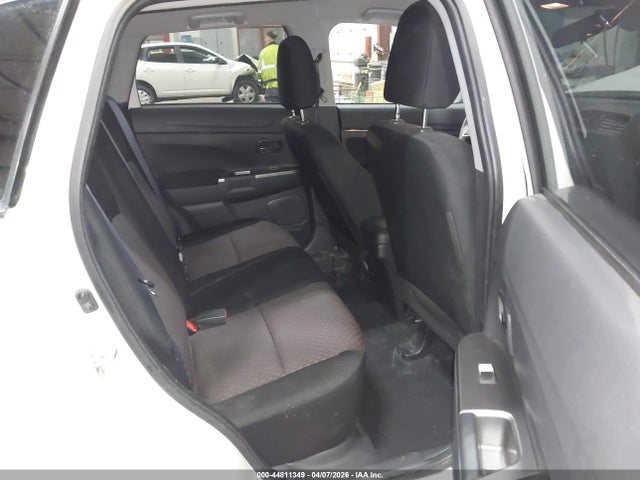 JA4AP3AU1KU029158 Mitsubishi Outlander Sport 2.0 Es