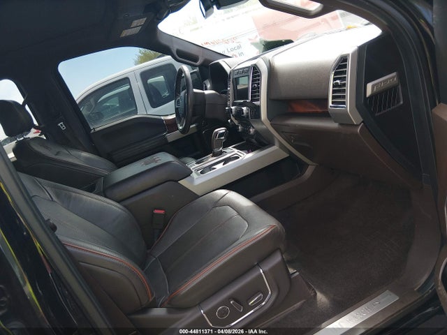 1FTEW1EG4HKC01514 Ford F-150 King Ranch