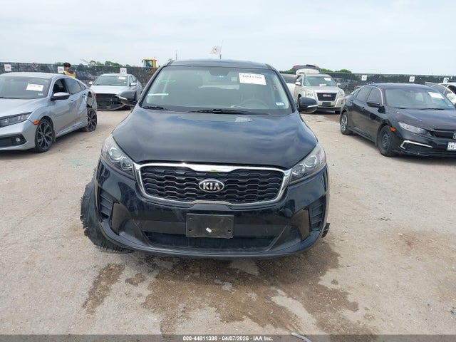 2019 Kia Sorento 2.4l L მანქანა იყიდება აუქციონზე, vin: 5XYPG4A30KG586996, აუქციონის ნომერი: 44811398