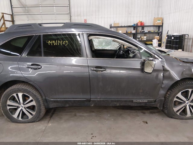 44811403 :رقم المزاد ، 4S4BSANC0J3261510 vin ، 2018 Subaru Outback 2.5i Limited مزاد بيع